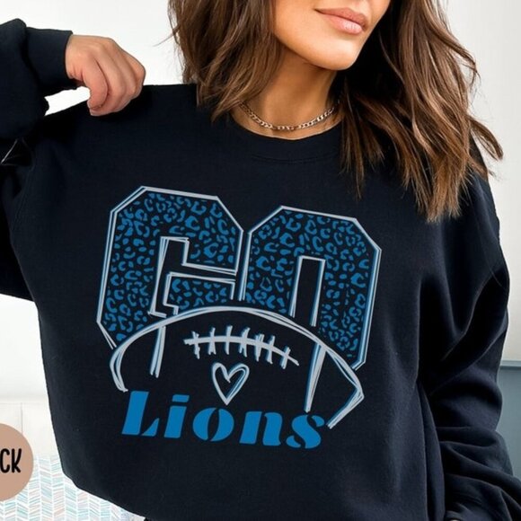 Julia A Tops - Detroit Lions Sweatshirt Retro NFL Football Detroit Team Sports Crewneck Fan 05